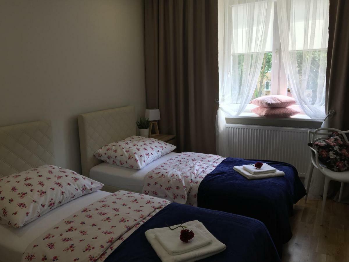 Family&Business Elegant Apartments Astronautów Centrum z Parkingiem Kielce Zewnętrze zdjęcie