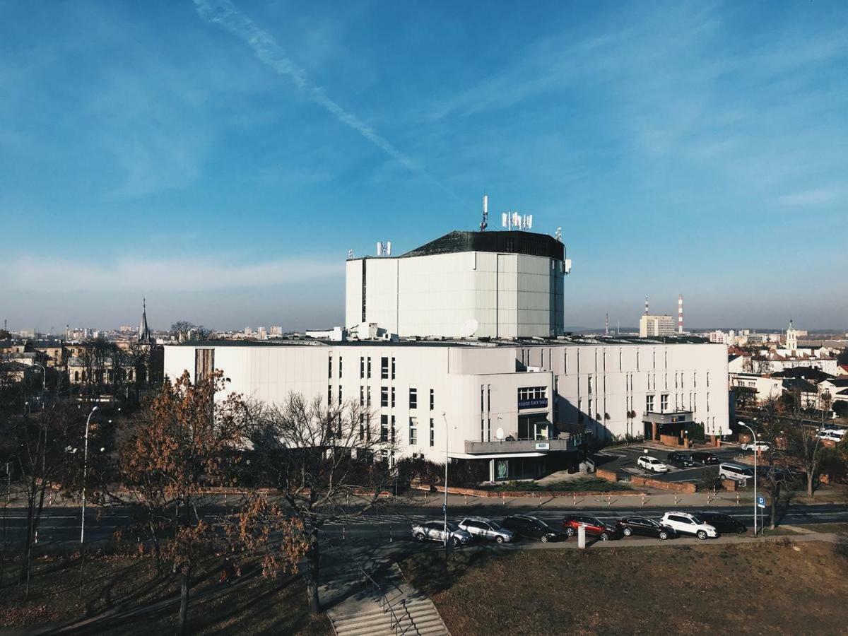 Family&Business Elegant Apartments Astronautów Centrum z Parkingiem Kielce Zewnętrze zdjęcie